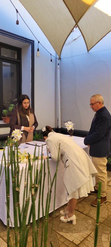 Ceremonia íntima de matrimonio en terraza de Casona Gourmet