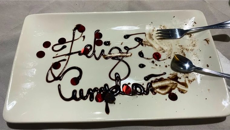 Plato decorado de cumpleaños compartido por valdecir feltrin
